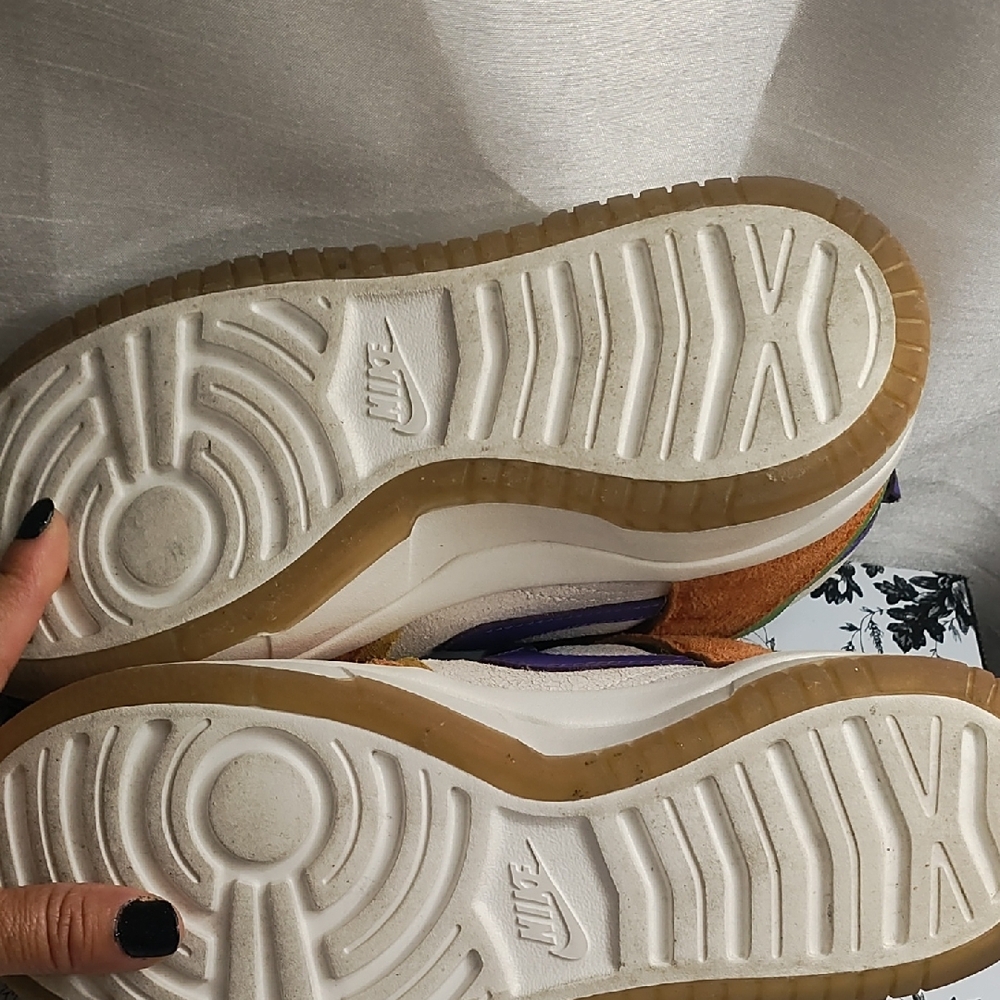 Nike Women's Sneakers - Orange, Purple, Green‎ - Picture 9 of 9